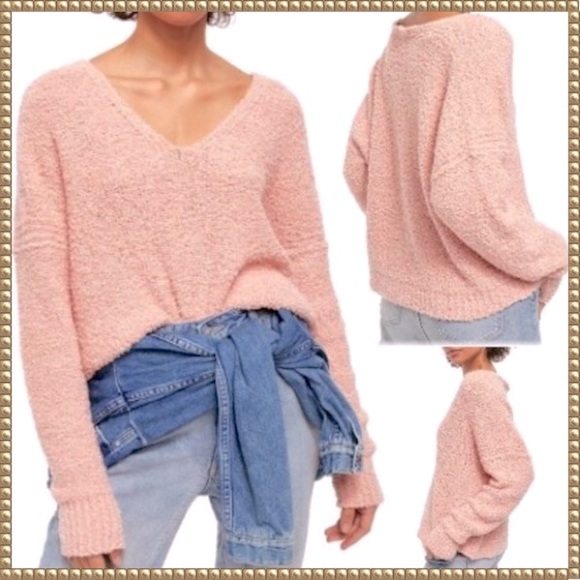 Free People Sweaters - NWT Free People Peach V-Neck Fuzzy Sweater Medium